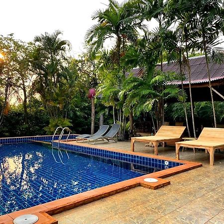 Bamboo Hideaway Resort Ко-Мак Екстер'єр фото