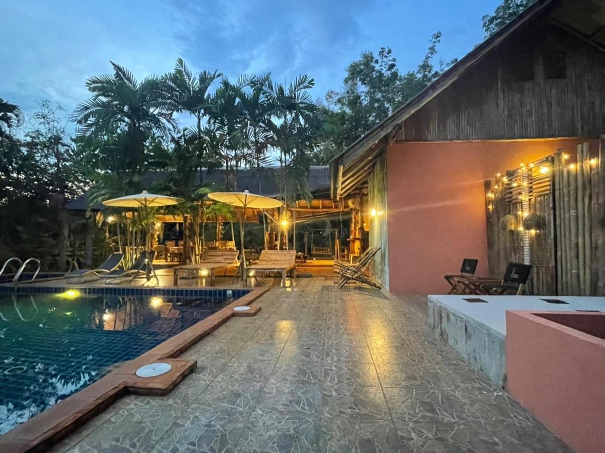 Bamboo Hideaway Resort Ко-Мак Екстер'єр фото